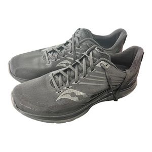 Mens Size 11.5 - Saucony Kinvara 12’s all black